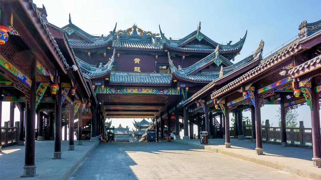 哥哥很高但是我不高是不是不对的地方？游戏画面